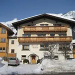 Διαμέρισμα Roman Pettneu am Arlberg