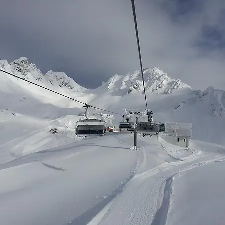 Διαμέρισμα Roman Pettneu am Arlberg